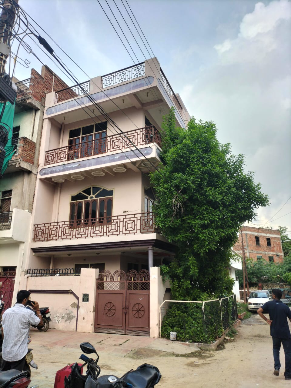 2-Floor House in Patarkar Puram, KDA